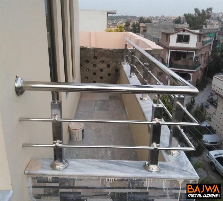 Balcony stainless steel railing grill