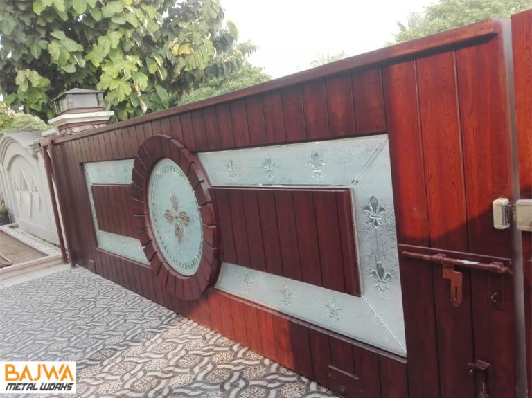 House main entrance gate