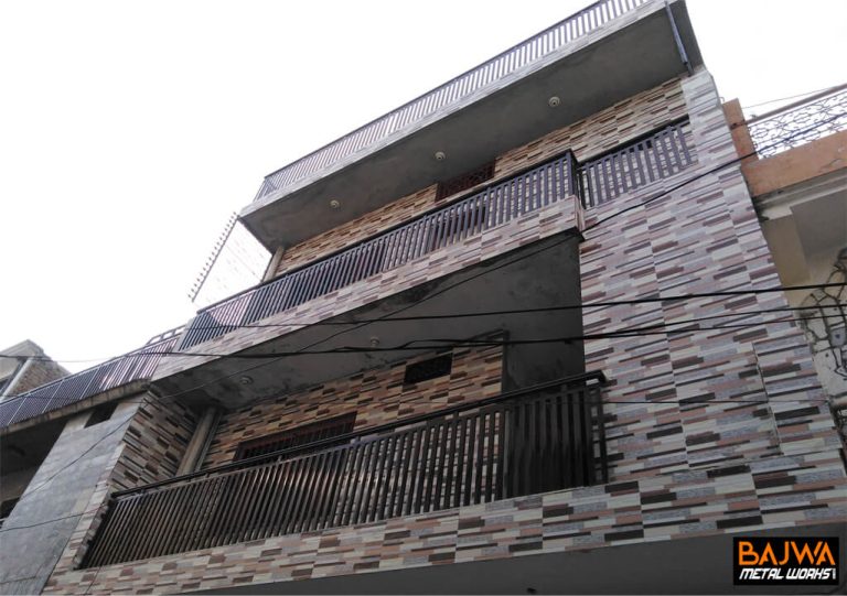 Roof iron grill railing design