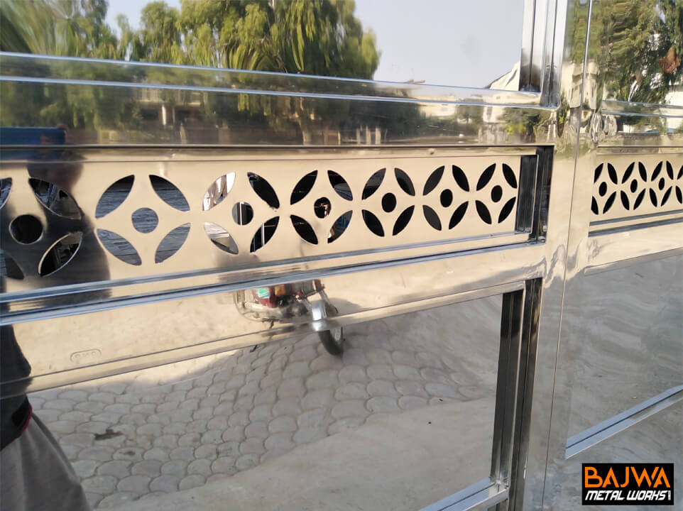 Stainless steel sheet metal pattern grill
